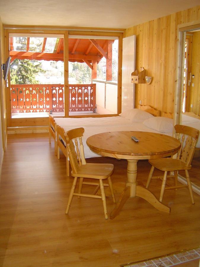 Hotel Les Chalets Brides-les-Bains Ngoại thất bức ảnh