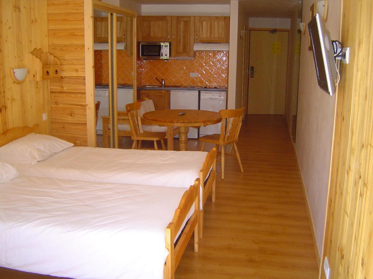 Hotel Les Chalets Brides-les-Bains Ngoại thất bức ảnh