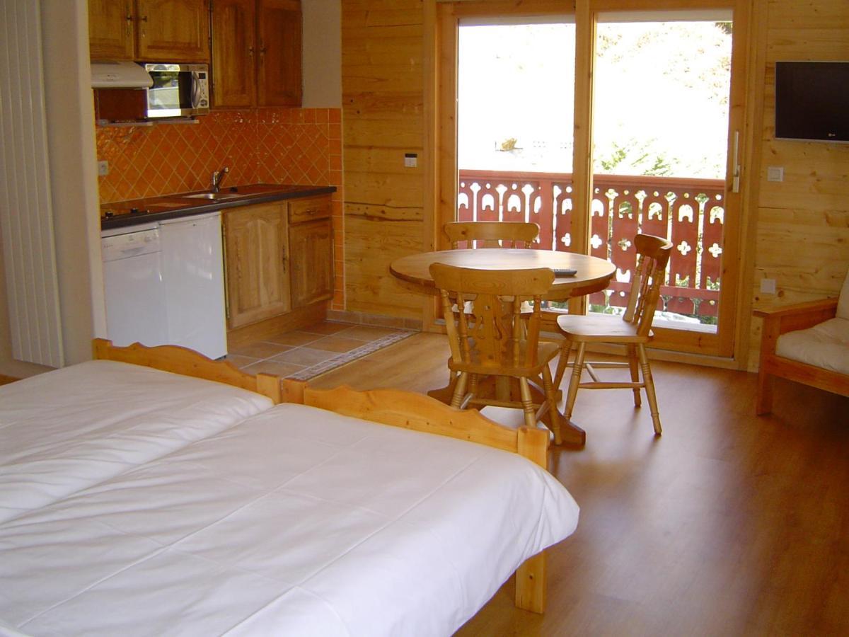 Hotel Les Chalets Brides-les-Bains Ngoại thất bức ảnh