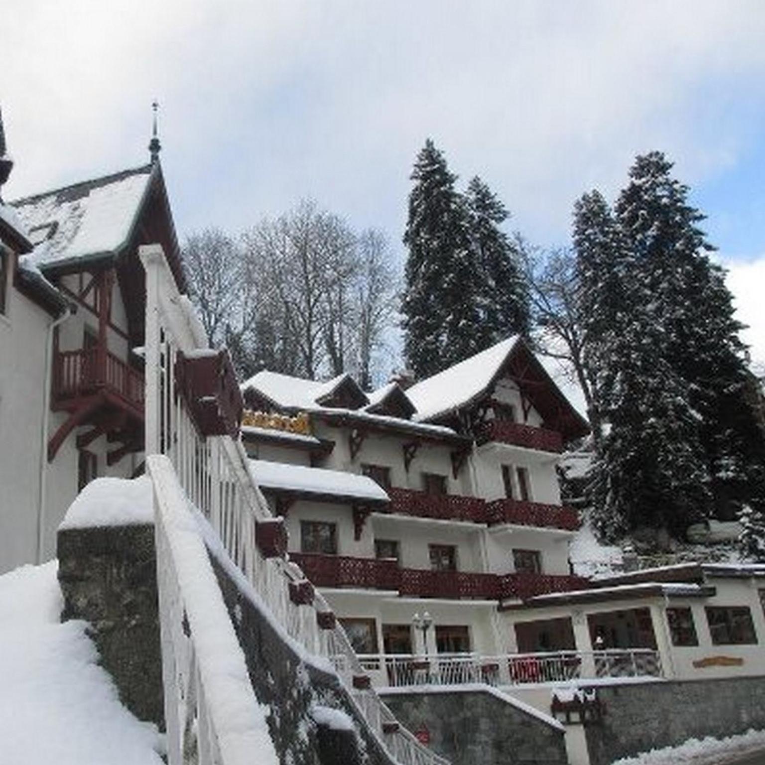Hotel Les Chalets Brides-les-Bains Ngoại thất bức ảnh